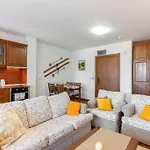 公寓 Pirin Golf & Country Club *